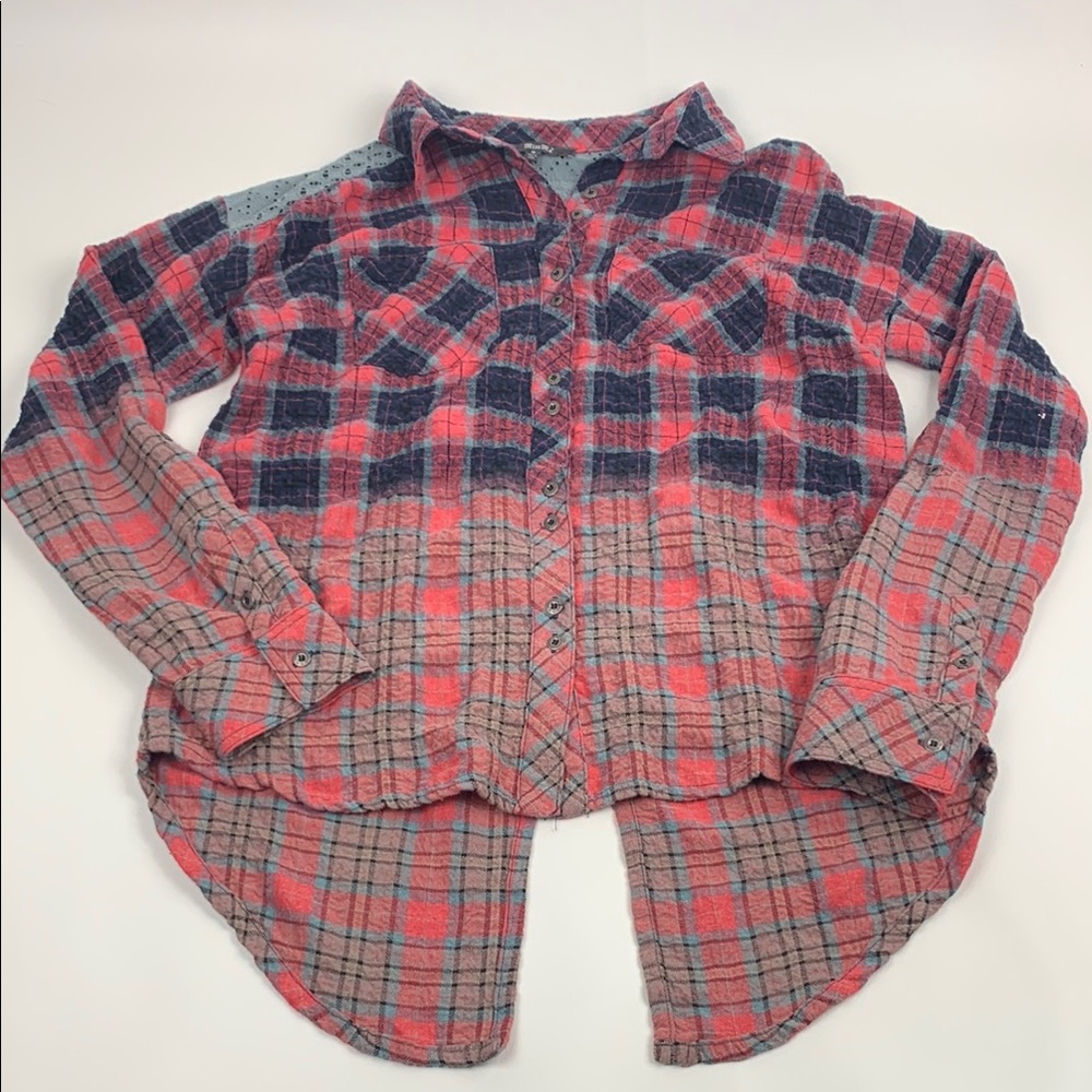 Miss Me Red Blue Button Down BOHO Distressed Shirt Eyelet lace Plaid Size Medium